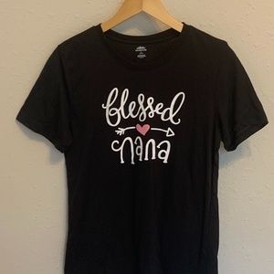 Blessed Nana t-shirt size‎ Medium